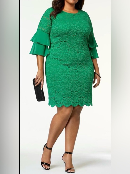 Alfani Dresses & Skirts - Alfani Green Lace floral long tiered sleeve dress size 18W EUC